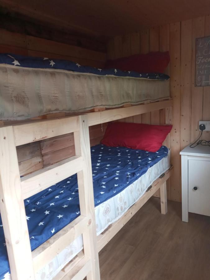 Orchard Meadow Shepherd Huts Leek-Buxton-Ashbourne Upper Elkstone 外观 照片